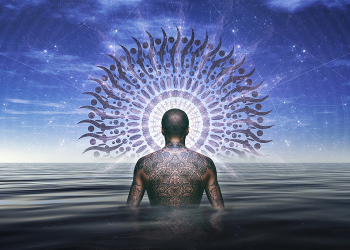 京东外卖发布“赛车风”骑手新装，首批免费更换覆盖北上广深| · 